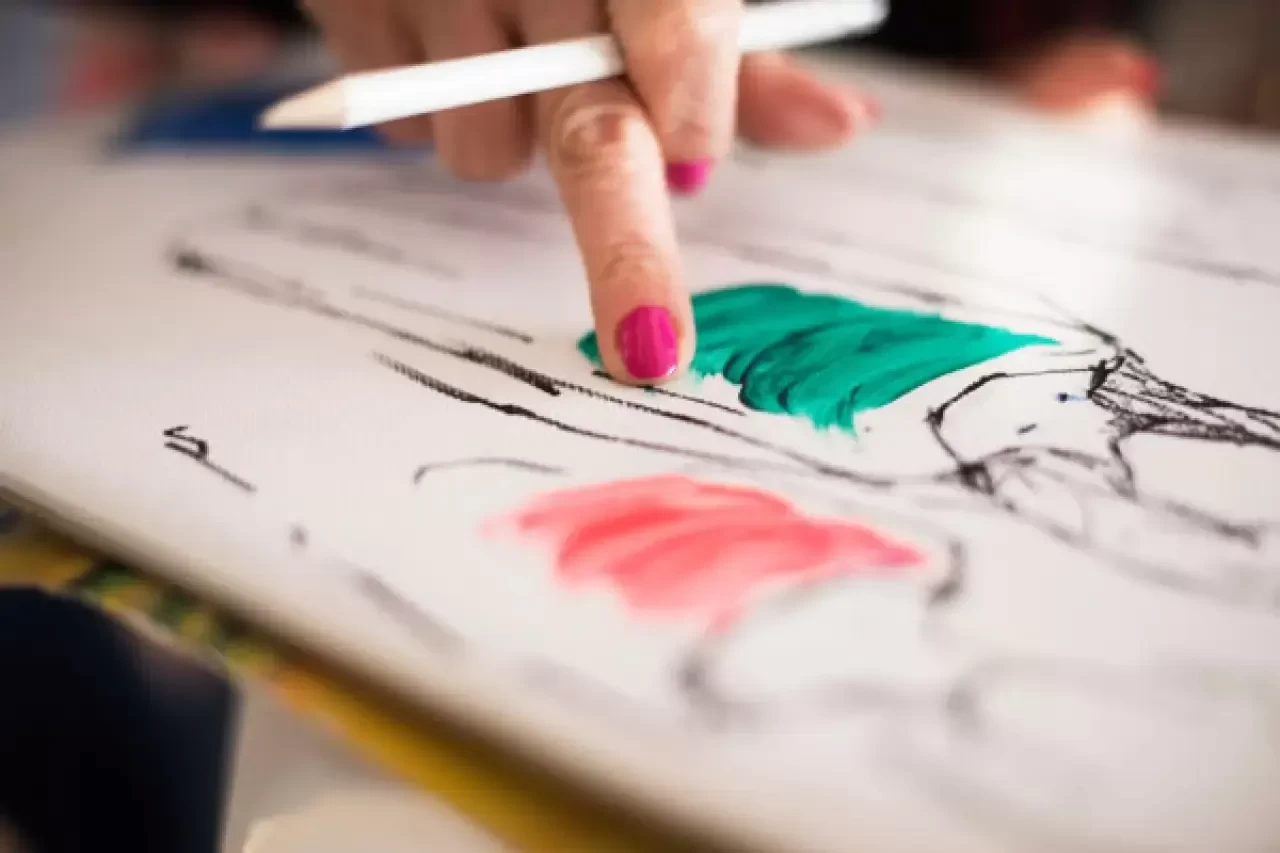 Stilist Nasıl Olunur? Stilist Olma Şartları Nelerdir?