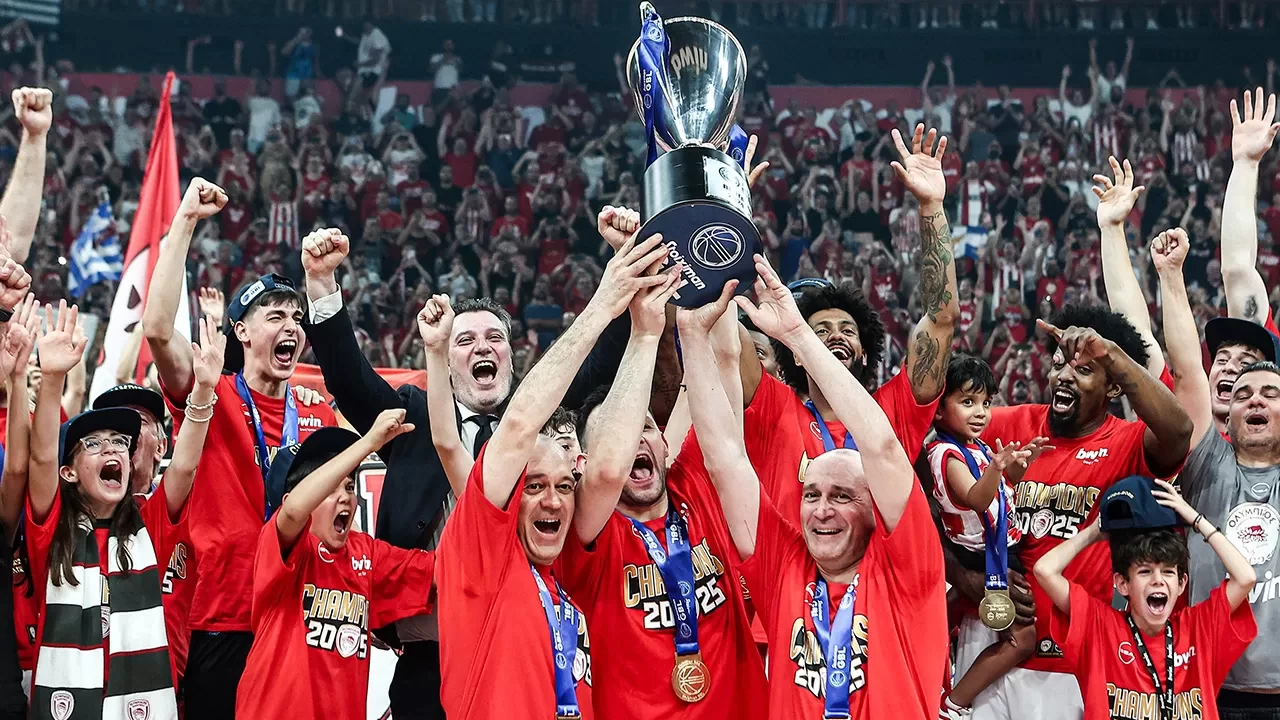 Olympiakos, Panathinaikos'u mağlup ederek Yunanistan Basketbol Ligi şampiyonu oldu