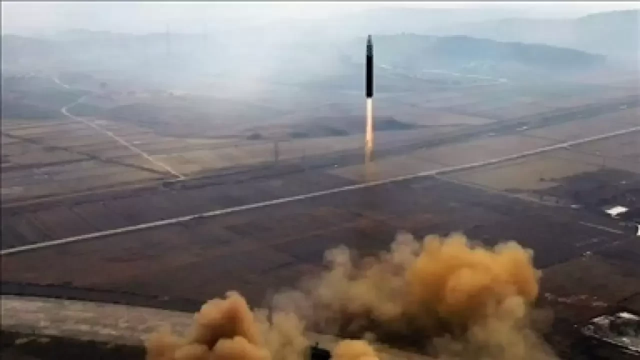 Güney Kore, yerli yapım uzun menzilli güdümlü füzeyi başarıyla test etti