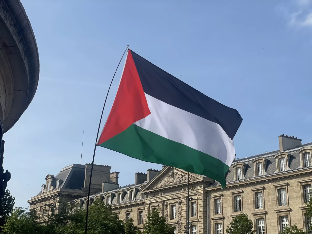 Paris'te Madleen gemisi için serbest bırakma çağrısı: Binlerce kişi sokaklara indi