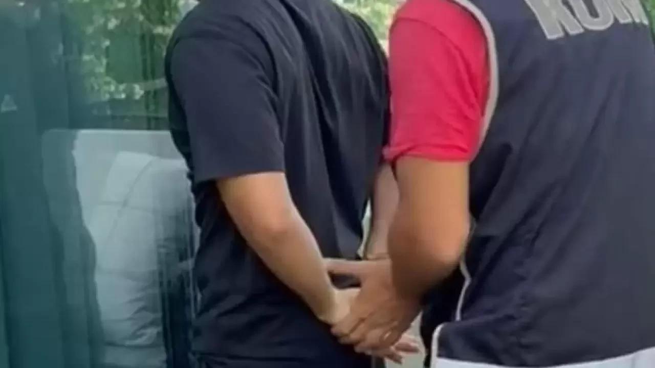 Interpol tarafından aranan şüpheli Fethiye'de yakalandı