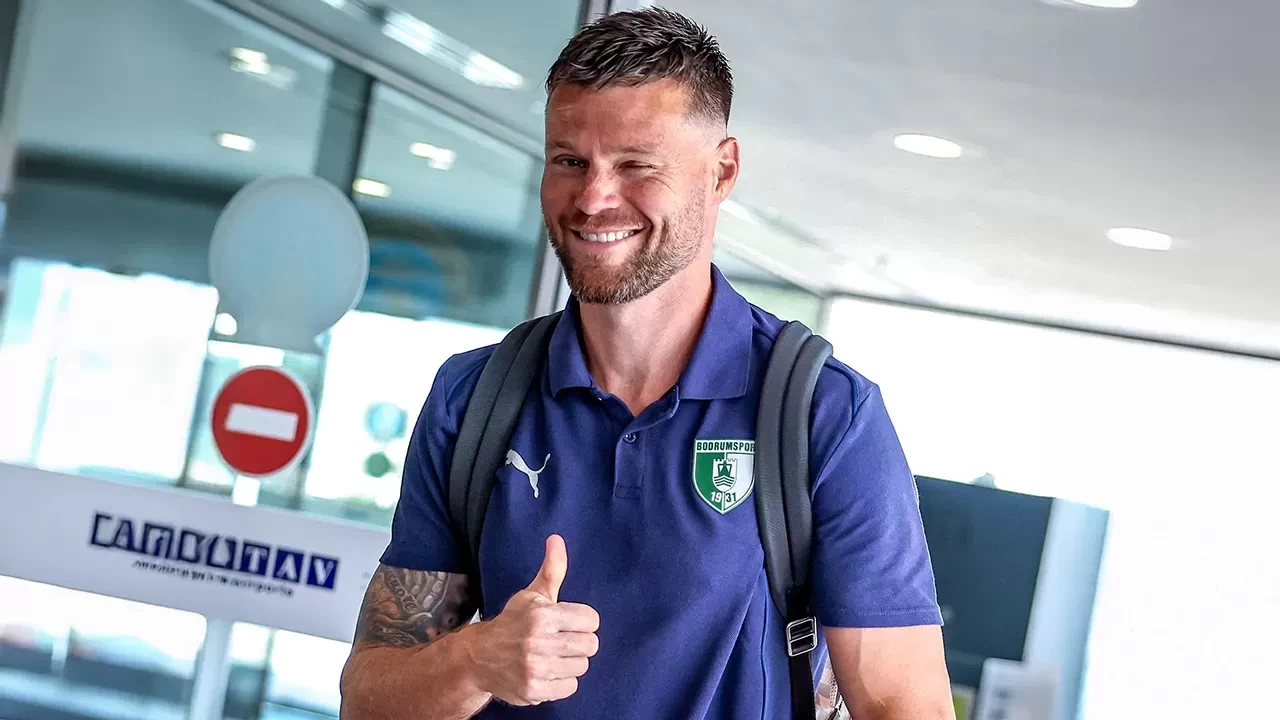 Bodrum FK'ye veda eden Ondrej Celustka için üç talip