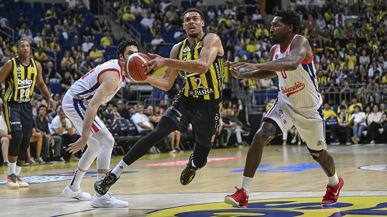 Fenerbahçe Erkek Basketbol Takımı son topta kazandı | Basketbol Süper Ligi'nde Fenerbahçe 91-89 Bahçeşehir