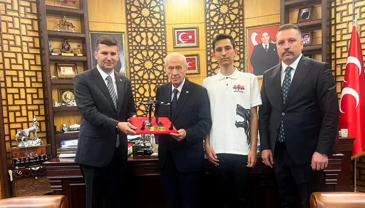 Adını MHP Lideri Devlet Bahçeli verdi! TÜRKHAN, Türkiye'yi temsil edecek