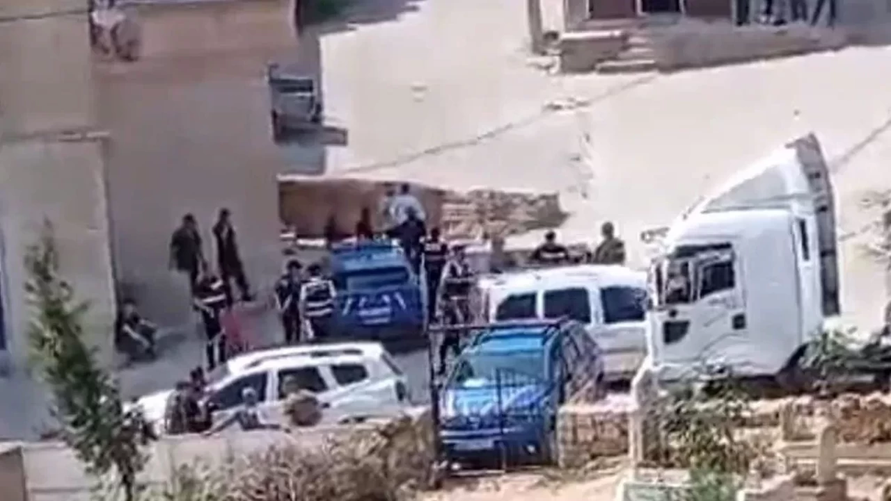 Akraba ailelerin silahlı arazi kavgası: 1 ölü, 10 yaralı