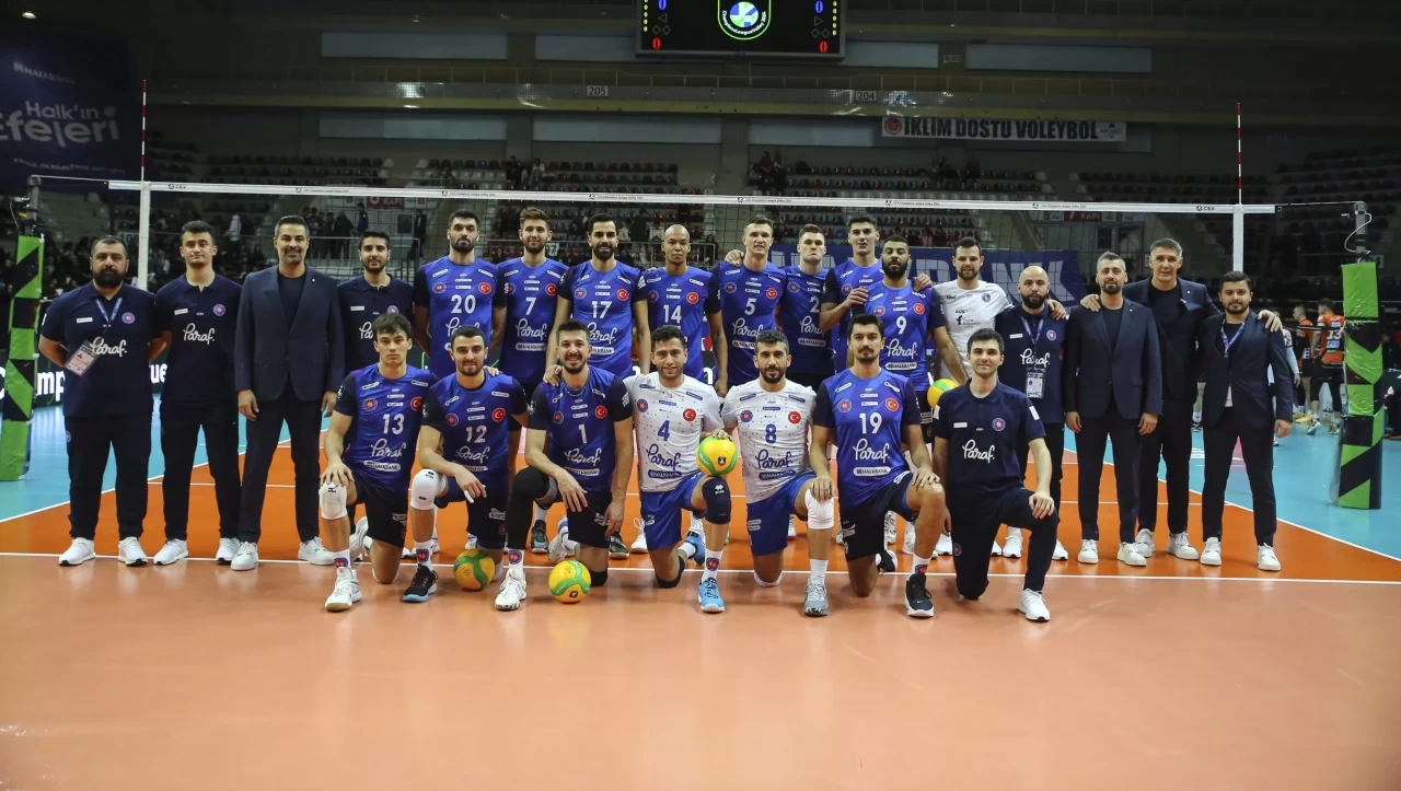 Halkbank'ta Deniz İvgen ve Batuhan Duman ile yollar ayrıldı