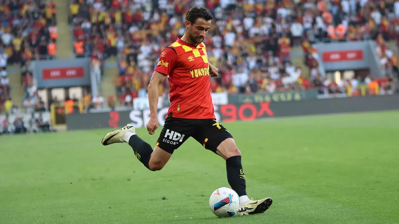 Göztepe, Ogün Bayrak’ın sözleşmesini 1 yıl uzattı