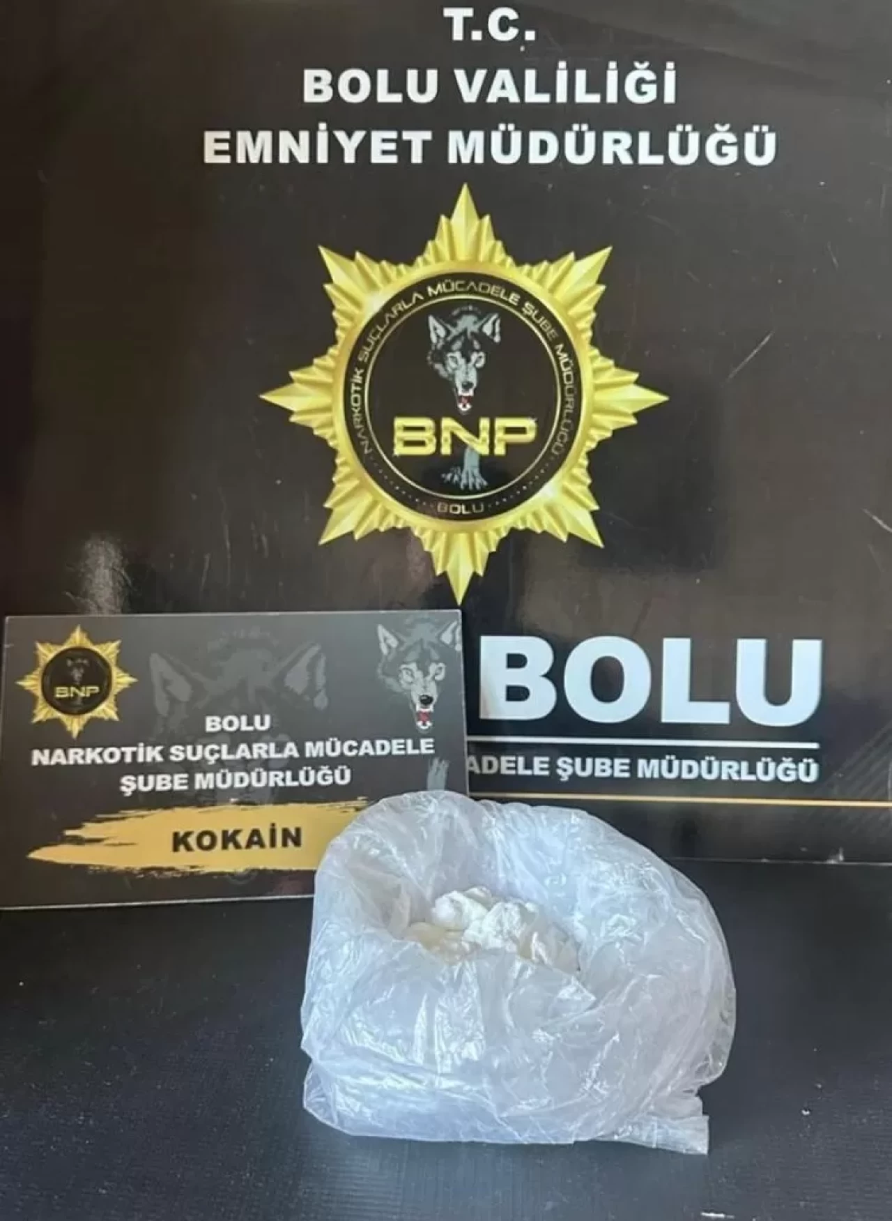 Bolu otoyolunda kokainle yakalanan 3 şüpheli tutuklandı