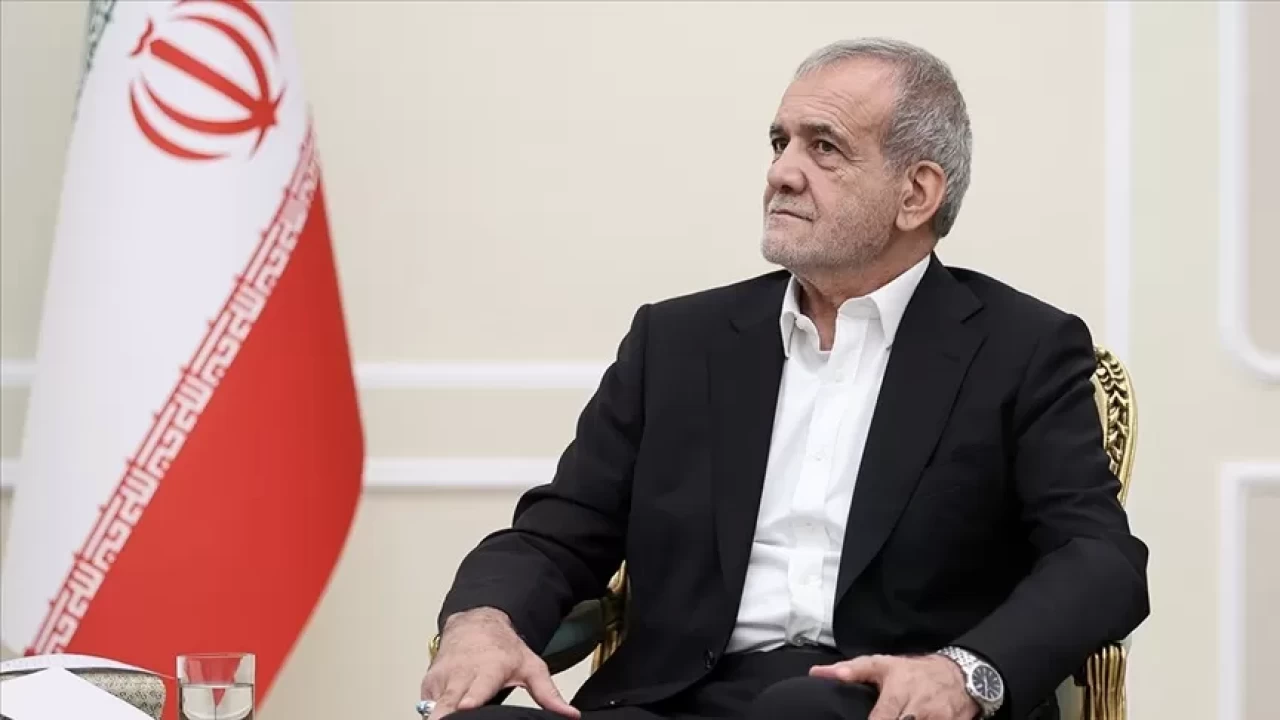 İran Cumhurbaşkanı Pezeşkiyan ABD'ye rest çekti: Zorbalığa boyun eğmeyeceğiz