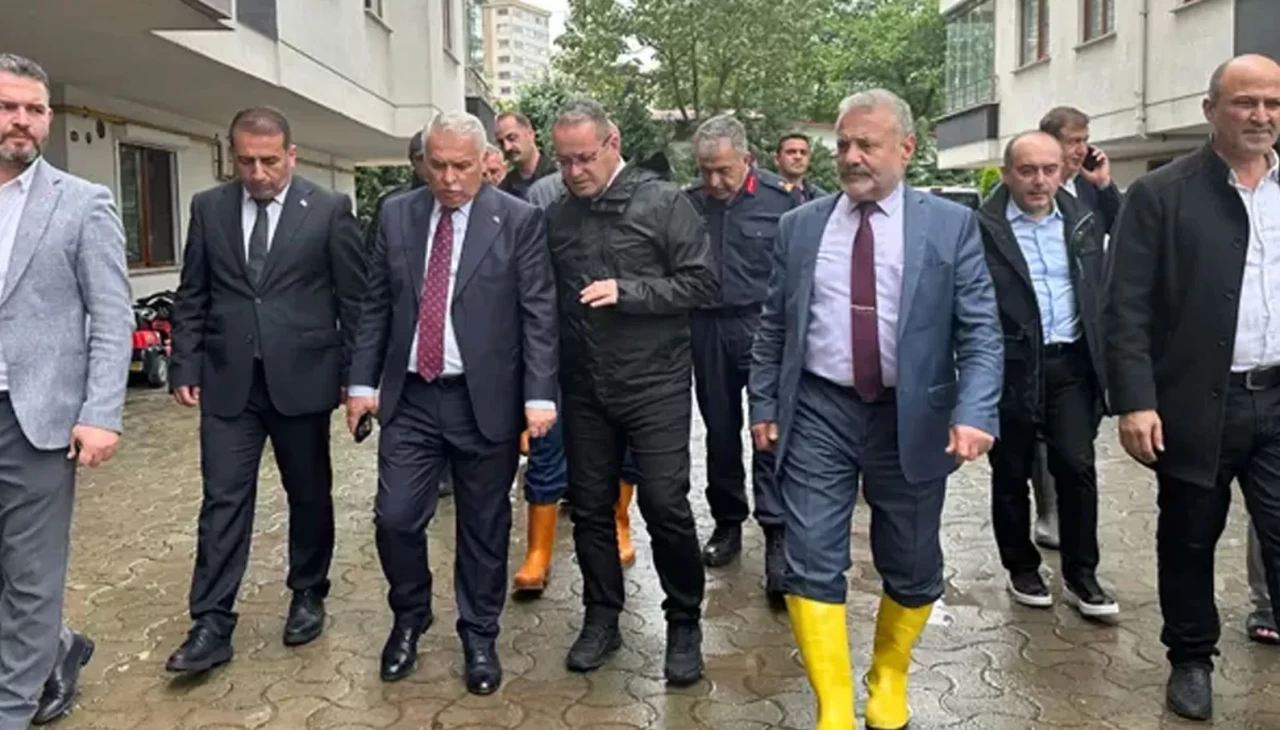 Trabzon’u sel vurdu devlet seferber oldu