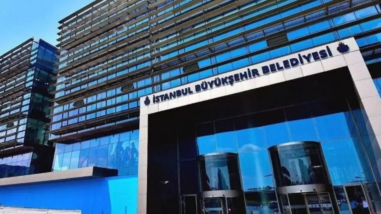 İBB'ye yönelik 5. dalga operasyon: Aykut Erdoğdu dahil 3 isim tutuklandı