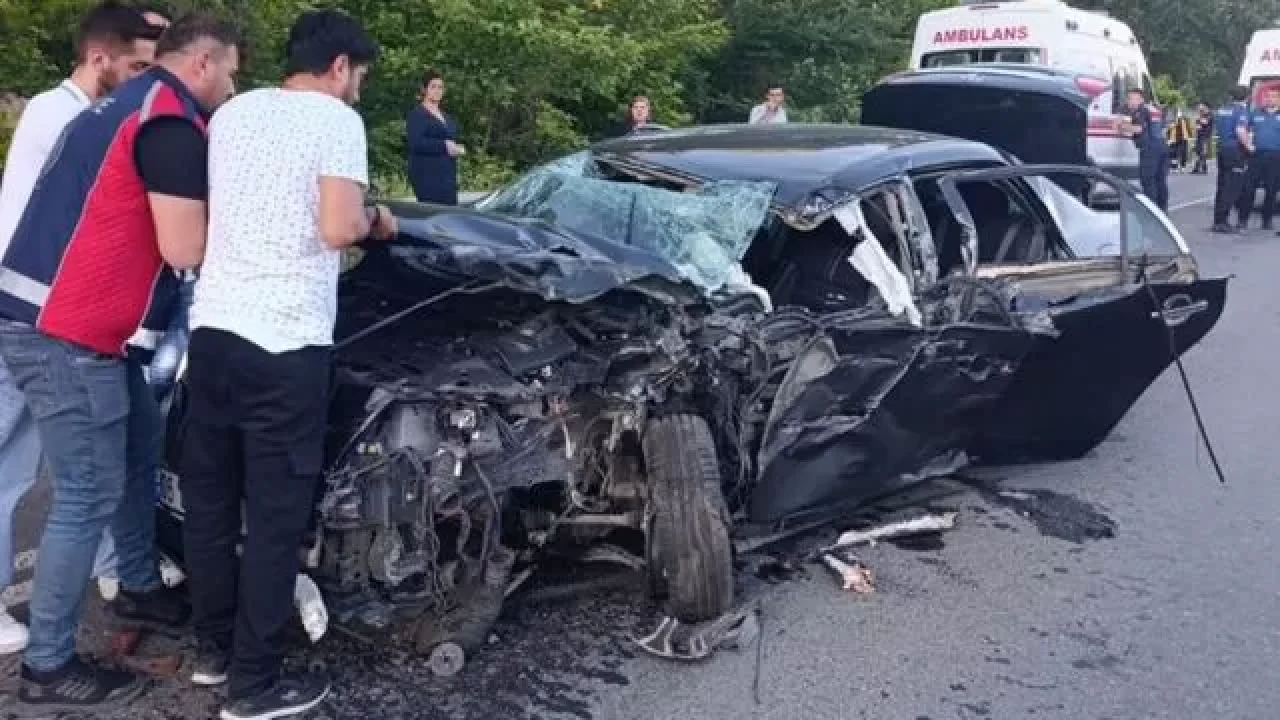 Karabük'te zincirleme kaza: Ölü ve yaralılar var!