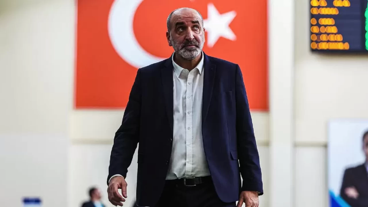 Gaziantep Basketbol’da Şemsettin Baş ile yola devam