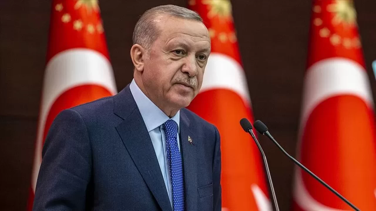 Cumhurbaşkanı Erdoğan’dan üniversite sınavına girecek öğrencilere moral mesajı