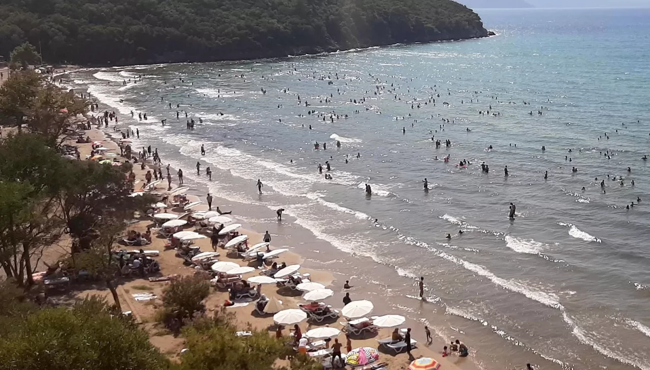 Kuşadası’nda turizmcinin yüzü gülüyor