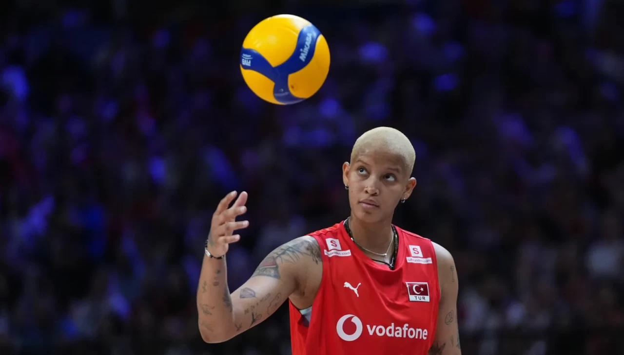 Ebrar ve Vargas’tan şov! Türkiye Kanada’yı rahat geçti