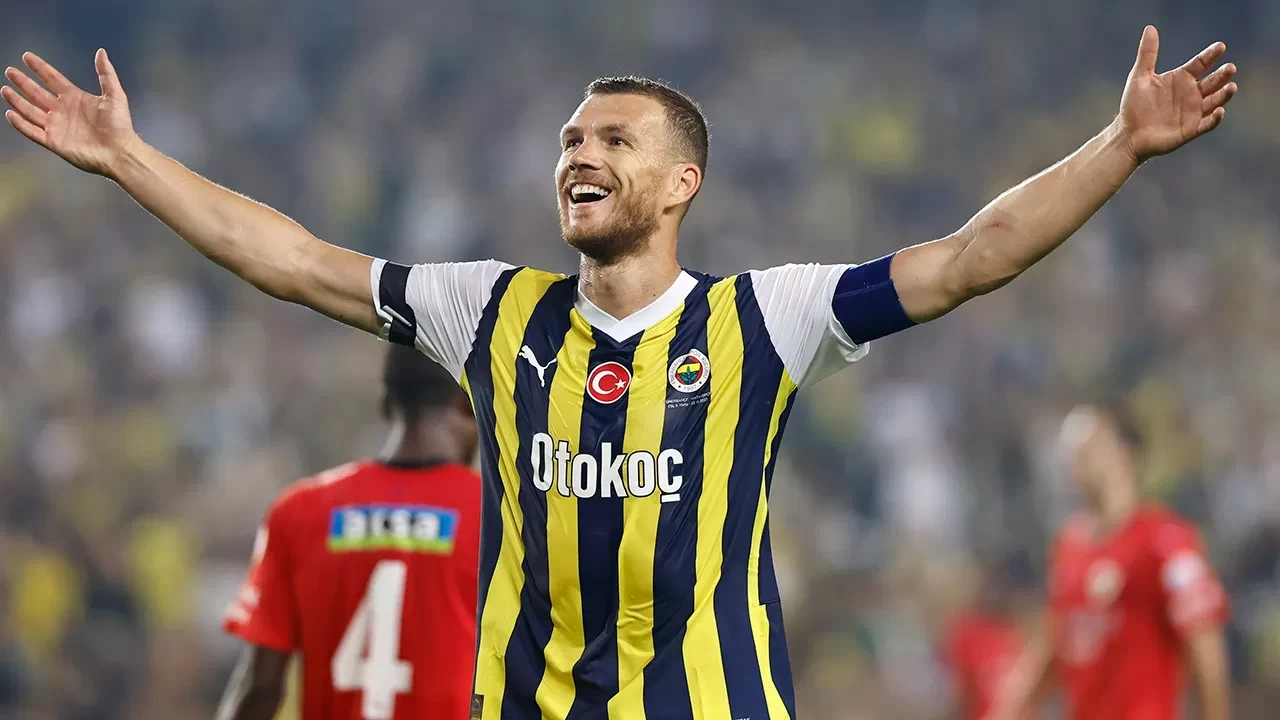 Fenerbahçe'den Edin Dzeko'ya dev talip: Yeni adresi LaLiga olabilir