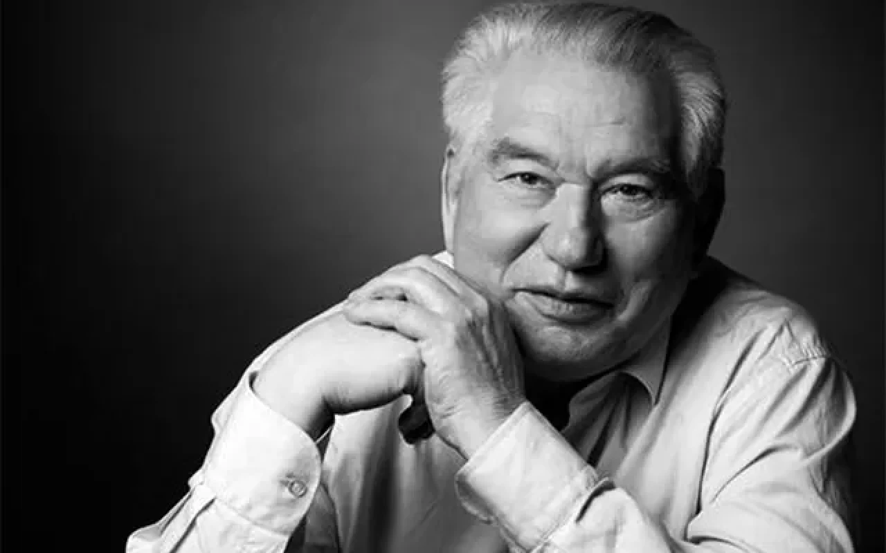 Cengiz Aytmatov’a vefa! Türk dünyası geleceğini onunla konuşacak