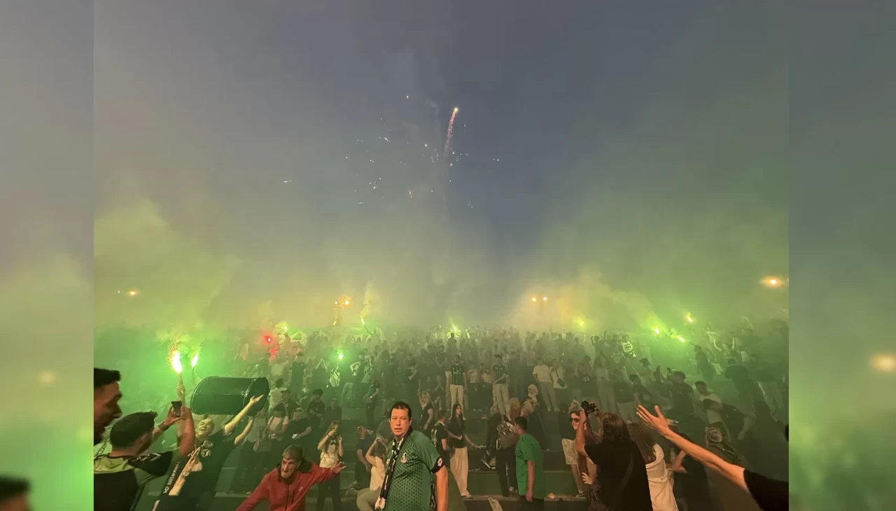 Sakaryaspor'un 60. yılı görsel şölene dönüştü