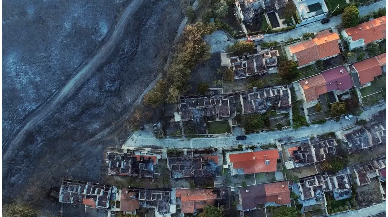 İzmir alevlere teslim! Orman yangını evleri küle çevirdi...