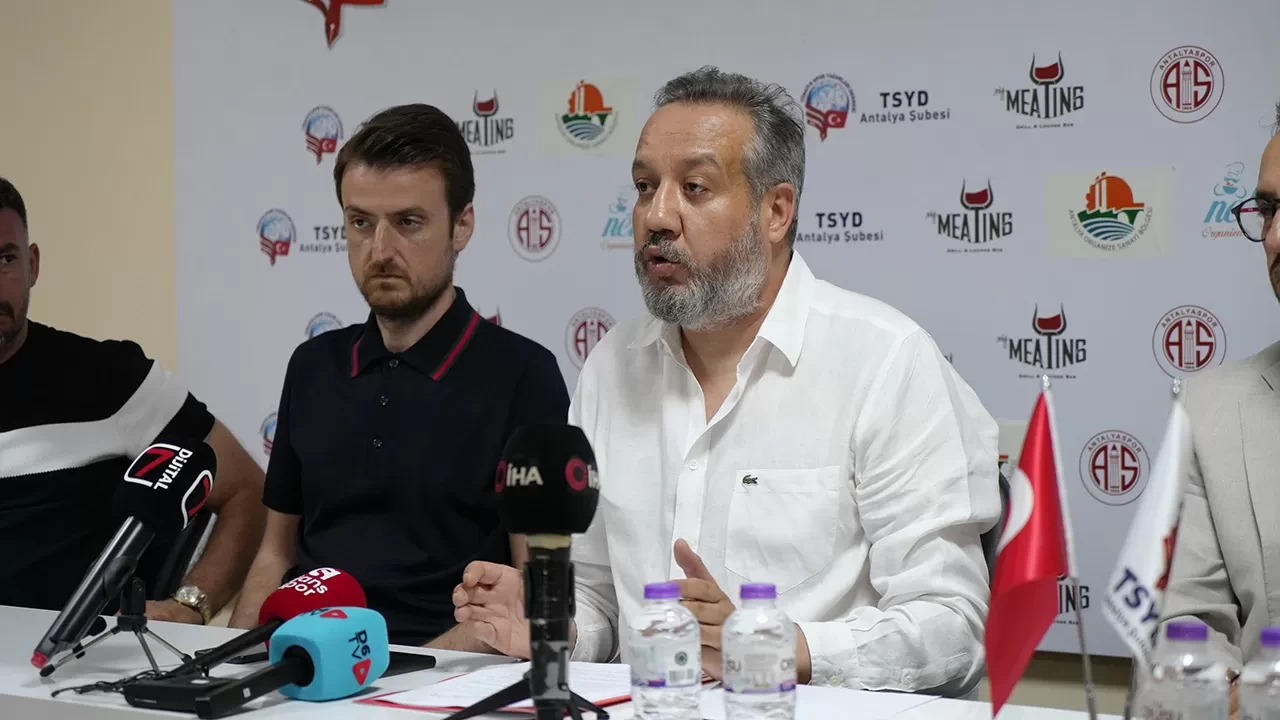 Antalyaspor Başkanı Sinan Boztepe istifa kararı aldı: “Koltuk değil, hizmet derdindeyiz”