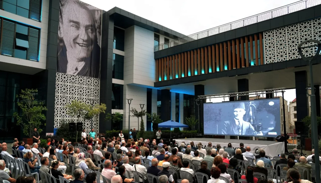 "Atatürk Trabzon'da" belgeselinin ilk gösterimi yapıldı