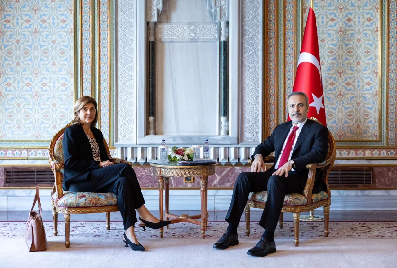 Dışişleri Bakanı Fidan, BM Temsilcisi Holguin ile İstanbul'da bir araya geldi