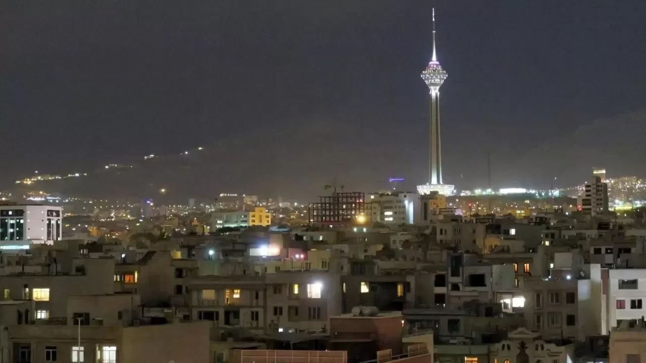 İsrail'den yeni saldırı tehdidi: Tahran'daki bir bölge için "acil tahliye" uyarısı yapıldı