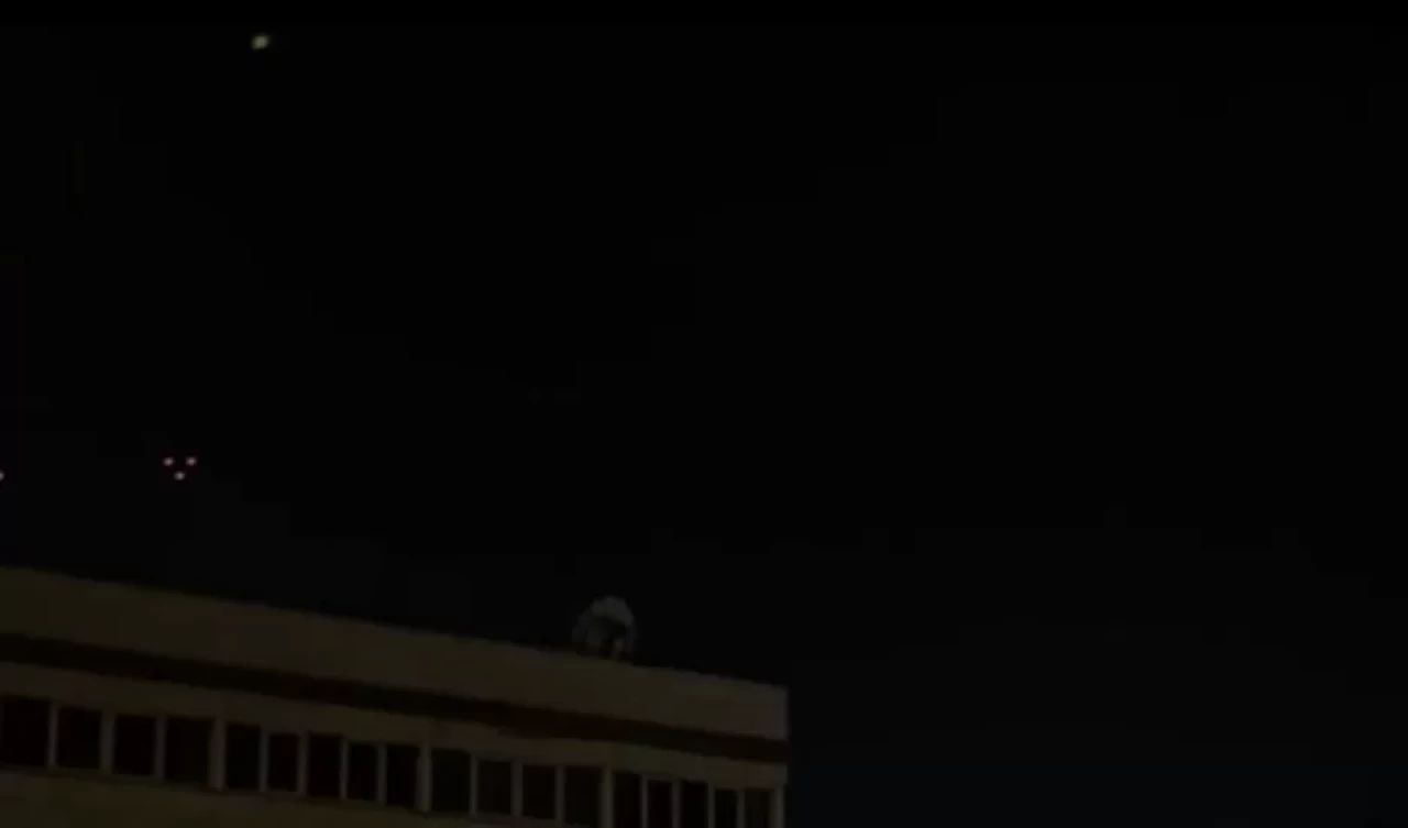 İsrail saldırdı, İran karşılık verdi! Halk sokaklara döküldü