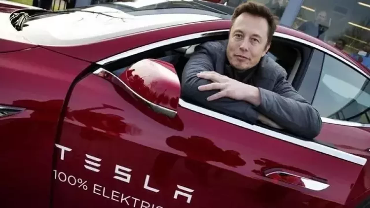Tesla hisselerinde "Musk-Trump kavgası" düşüşü