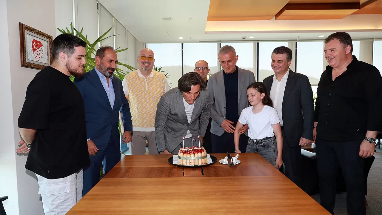 TFF'den Vincenzo Montella’ya doğum günü kutlaması