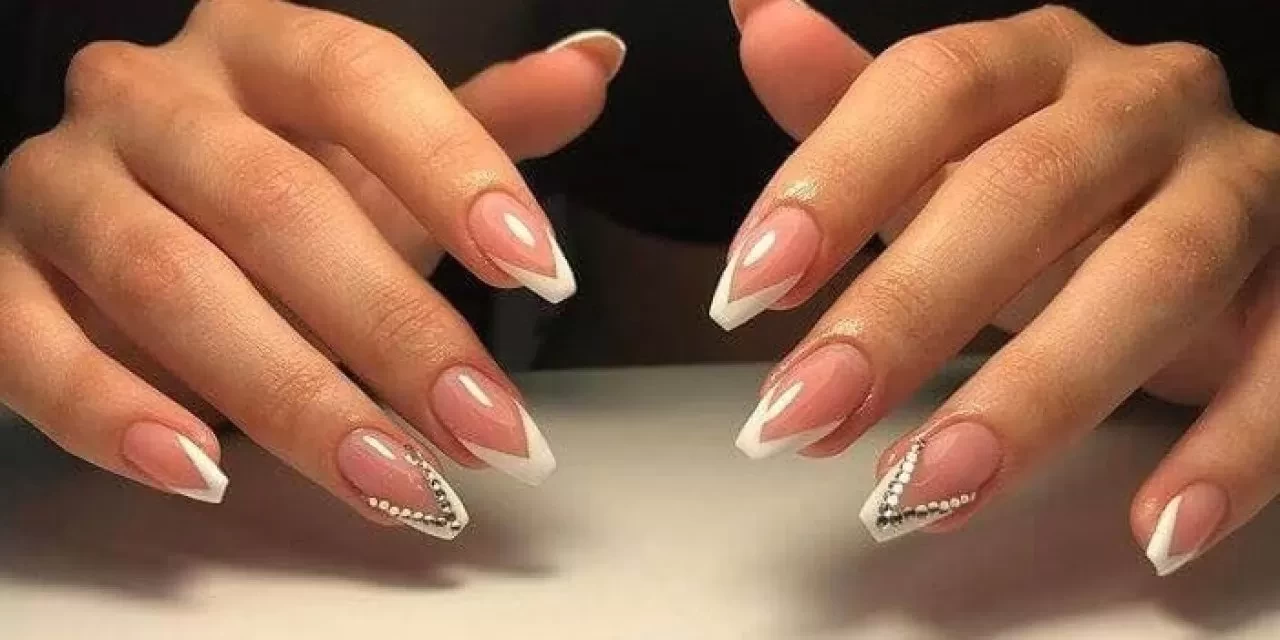 Protez Tırnak Evde Nasıl Çıkarılır?