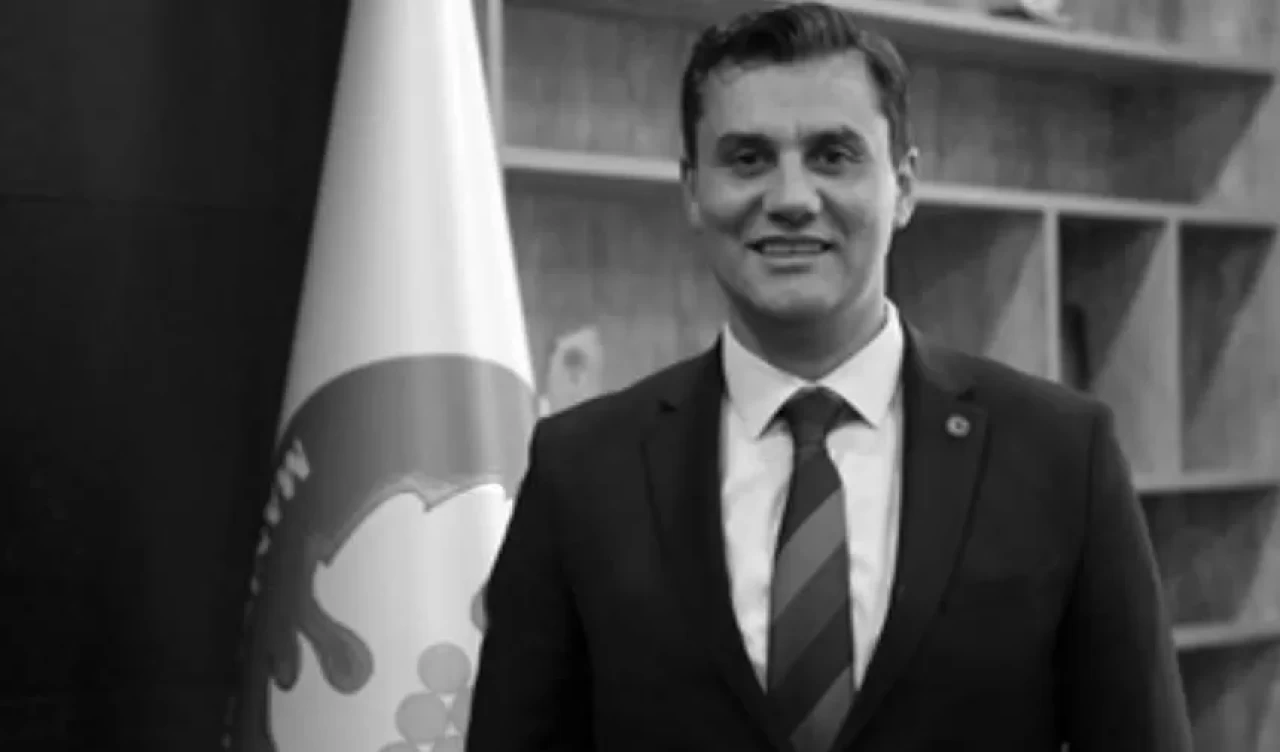 Siyasilerden Ferdi Zeyrek için peş peşe taziye mesajları