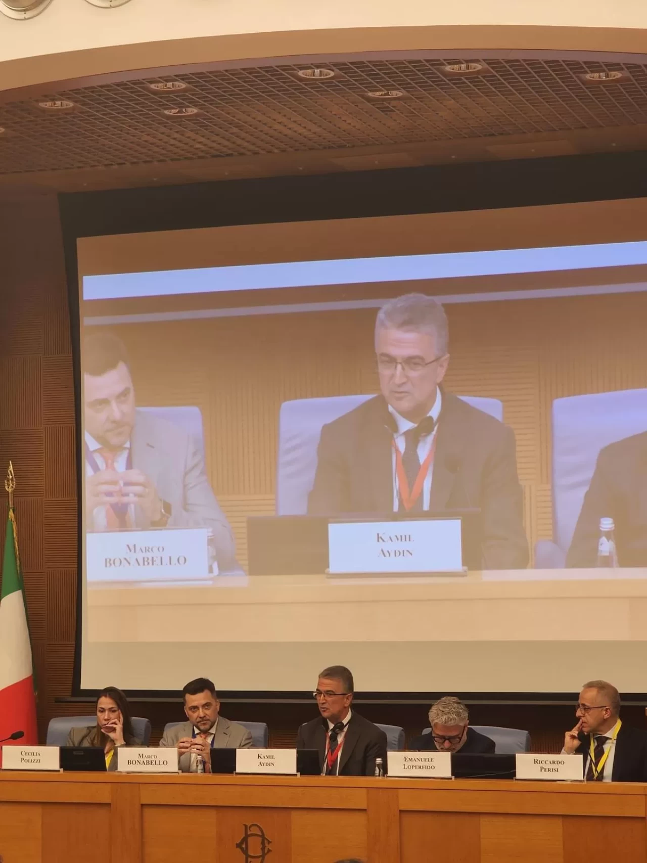 MHP'li Kamil Aydın Roma'da AGİT Konferansı'nda terörle mücadele vurgusu