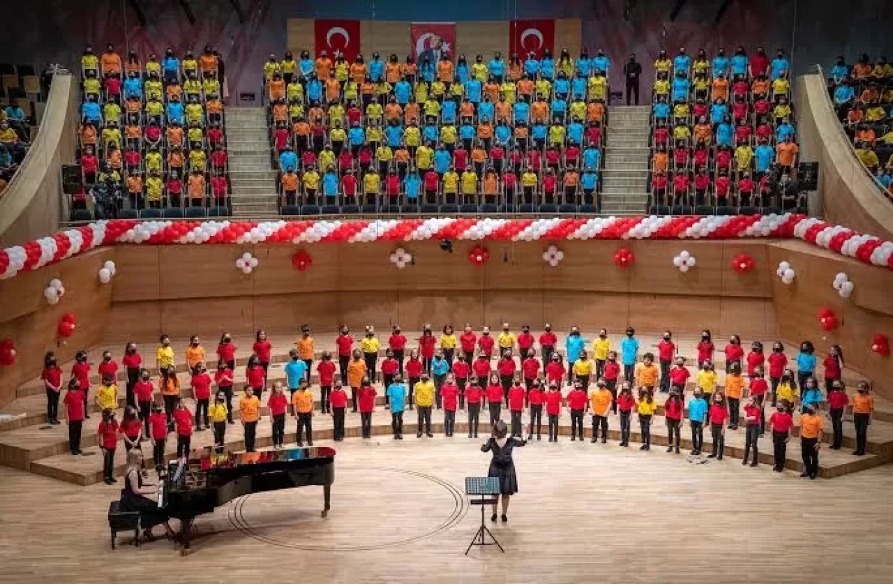 Devlet Çoksesli Çocuk ve Gençlik Korolarından sezon finali