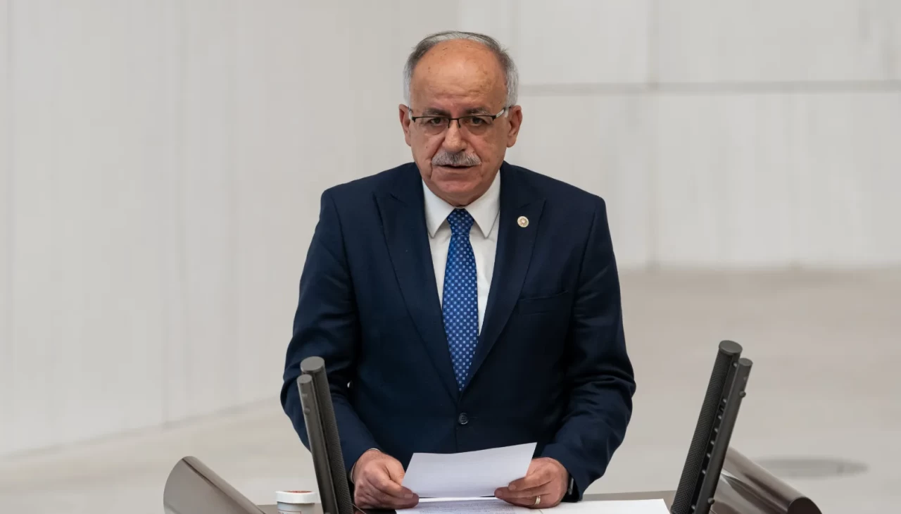 MHP'li Mustafa Kalaycı’dan anayasa değişikliği ve hükümet sistemi mesajı