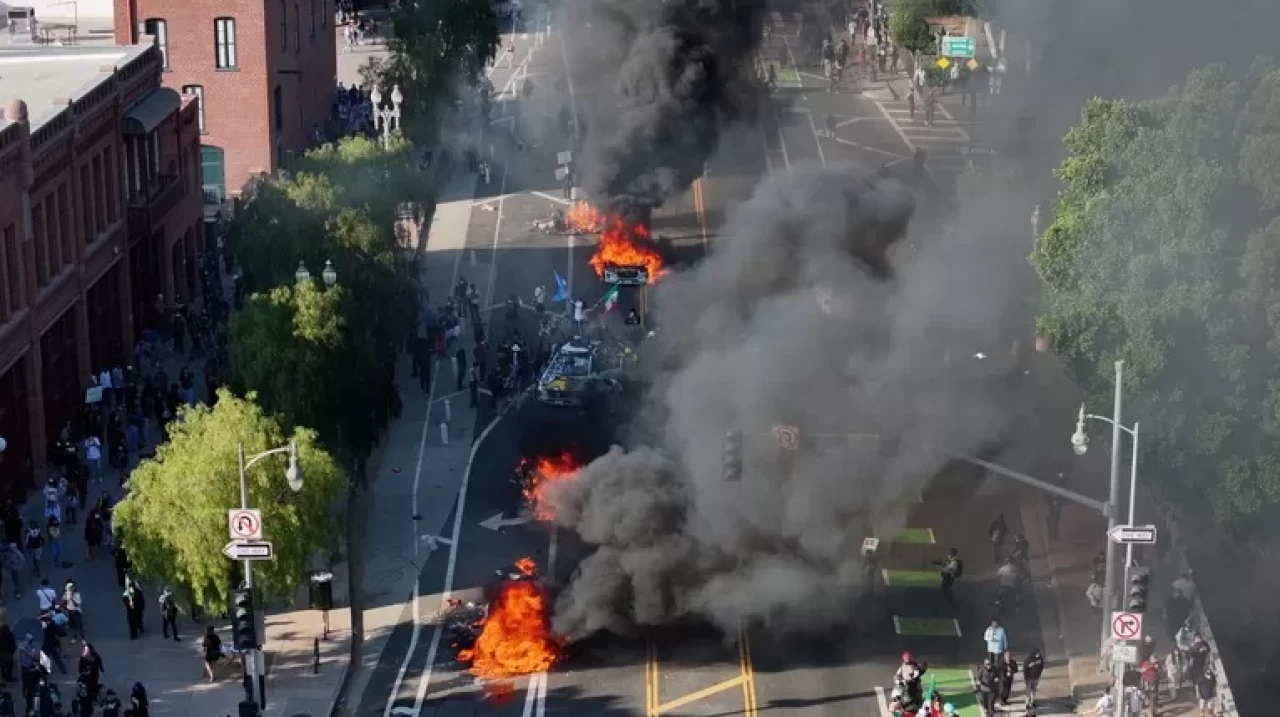 ABD alev alev! Trump’tan “şehri kurtarın” emri!