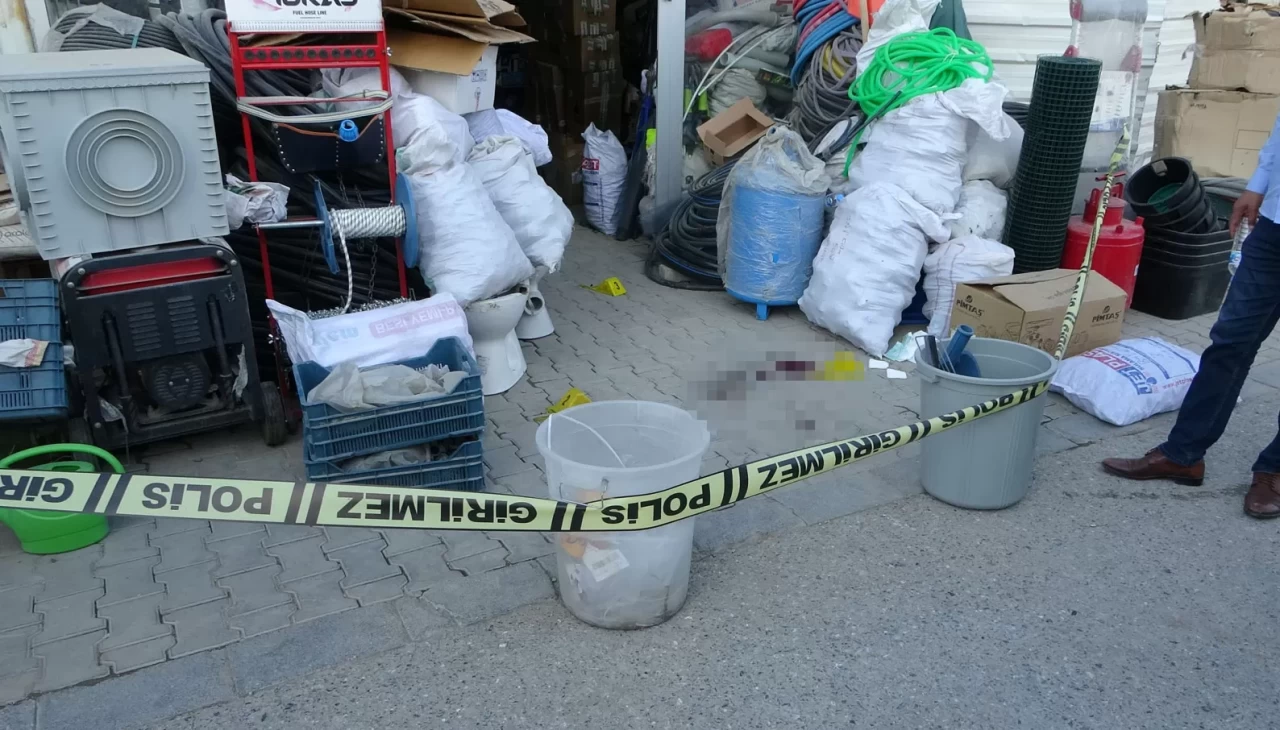 Kardeşlerin silahlı saldırısına uğrayan esnaf yaralandı