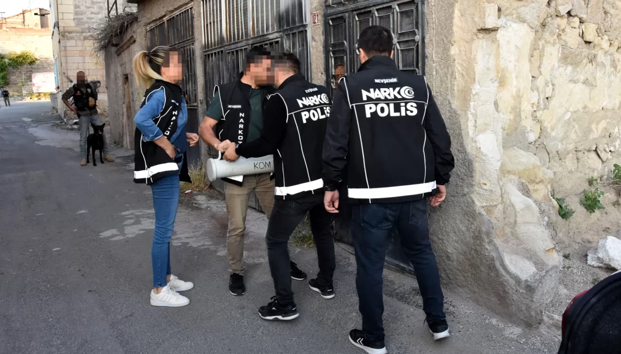 Nevşehir'deki narkotik operasyonunda 26 kişi tutuklandı