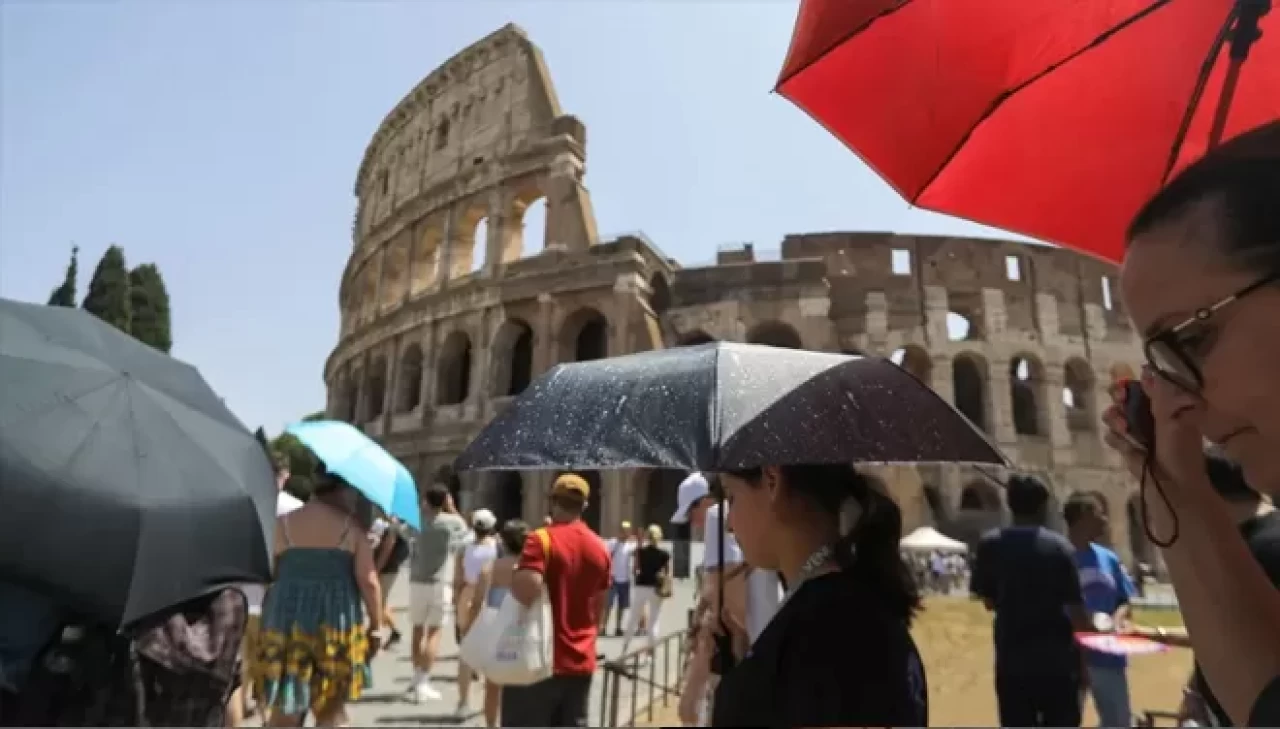 İtalya'da kırmızı alarm! Yüksek risk uyarısı yapıldı