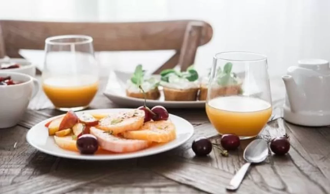 Sabahları hızlı hazırlanan sağlıklı ve kolay kahvaltı seçenekleri