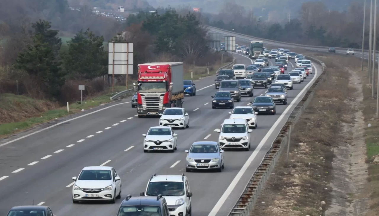 Bolu’da ağır taşıtların geçişine izin yok
