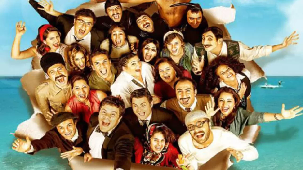 Çok Filim Hareketler Bunlar Filminin Konusu ve Oyuncuları: Yaz Tatilinin Komik Hikayeleri Ekranlarda