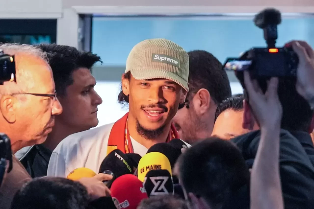Galatasaray’dan transfer bombası: Leroy Sané İstanbul’da!