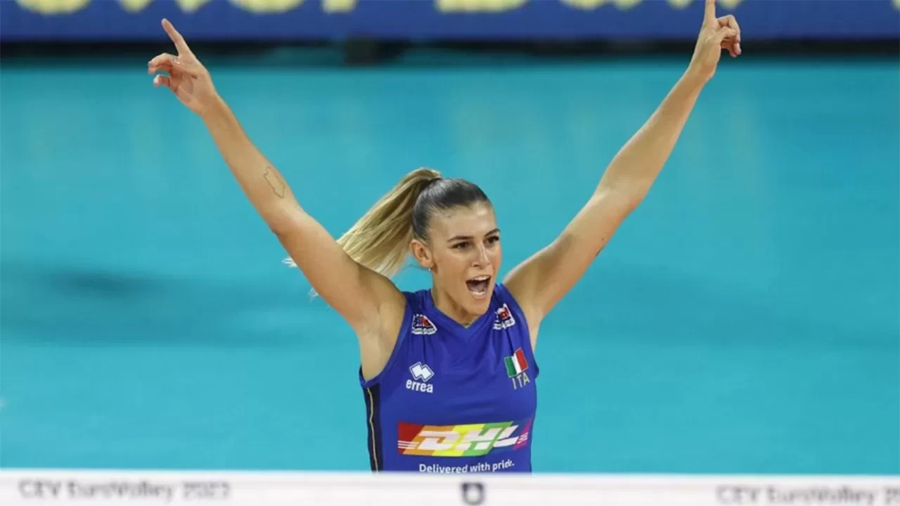 Fenerbahçe Kadın Voleybol Takımı'ndan pasör hamlesi: Alessia Orro transfer edildi