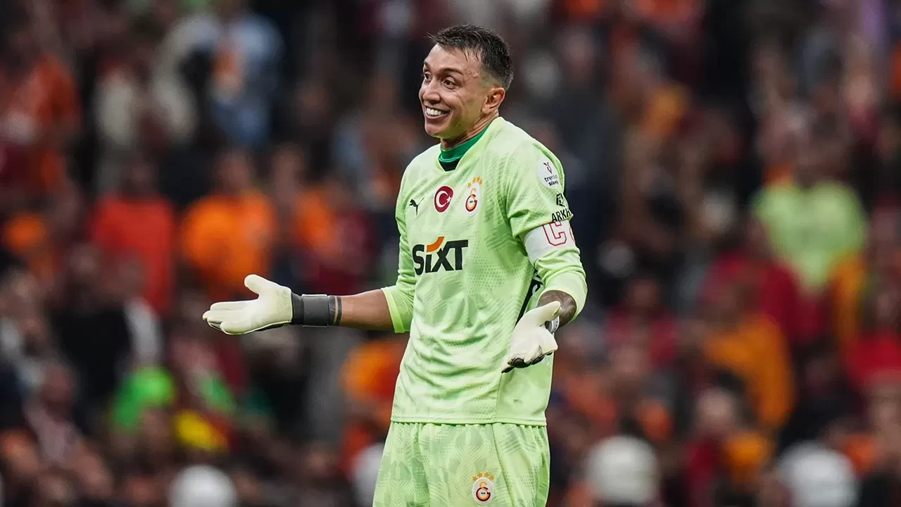 Galatasaray’ın istikrar abidesi: Muslera
