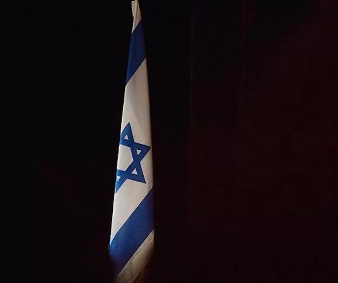 İranlı yetkiliye göre, Mossad ajanları 3 yıl önce kamyon şoförlerinin arasına sızdı