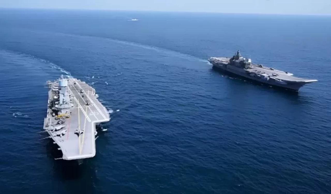 Hint donanması Kıbrıs’ta! Rum yönetimi limanlarını açıyor