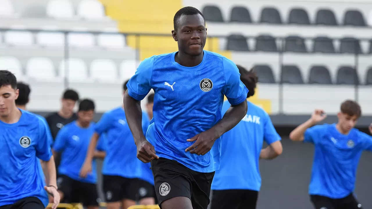 Manisa FK, yeni sezona antrenmanla başladı