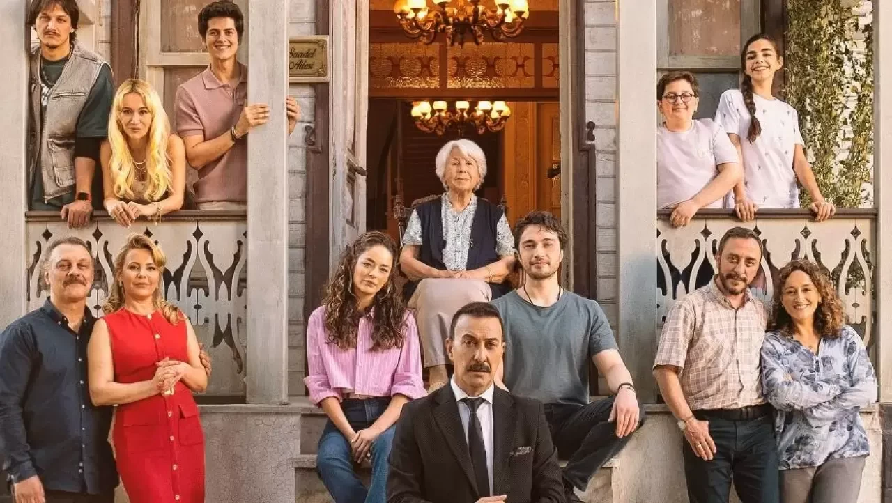 Aile Saadeti 1. Bölüm full canlı izle! Aile Saadeti ilk bölüm izle!